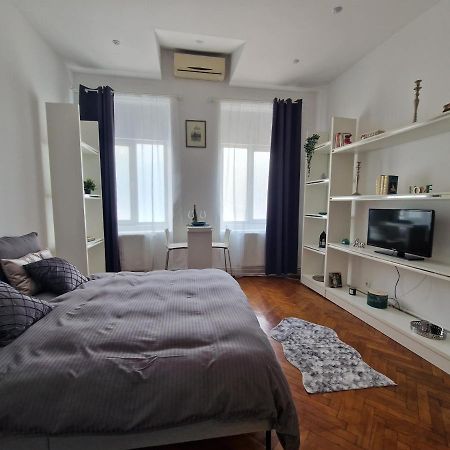 Boheme Cismigiu Studio بوخارست المظهر الخارجي الصورة